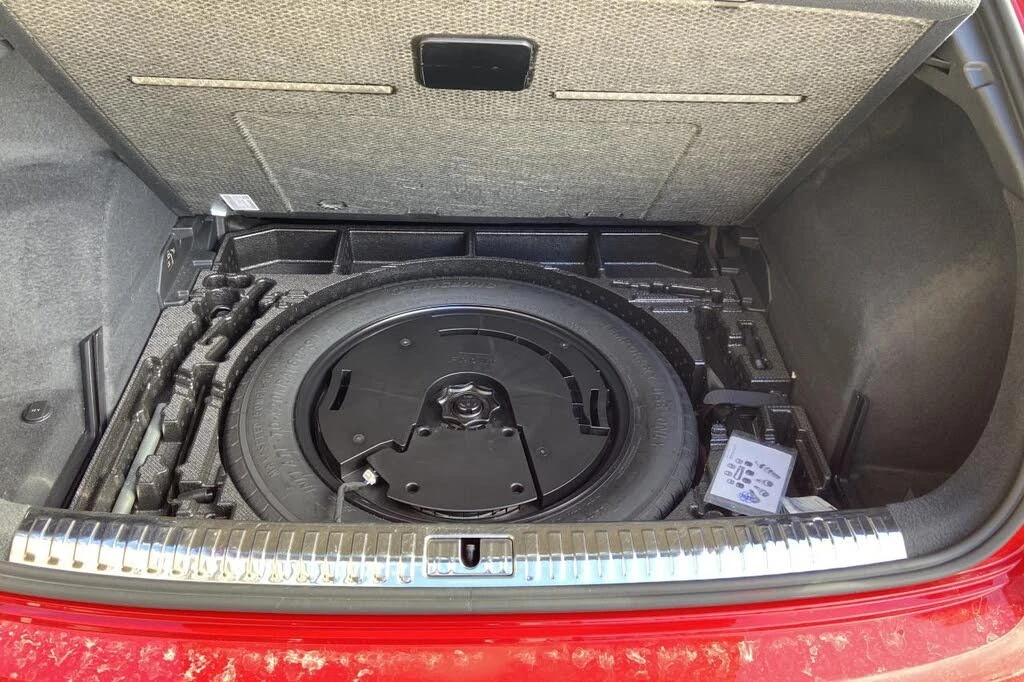 Audi Q3 quattro Komfort 45 TFSI * АвтоКредит* (ЦЕНА ДО БГ), снимка 8 - Автомобили и джипове - 53990873