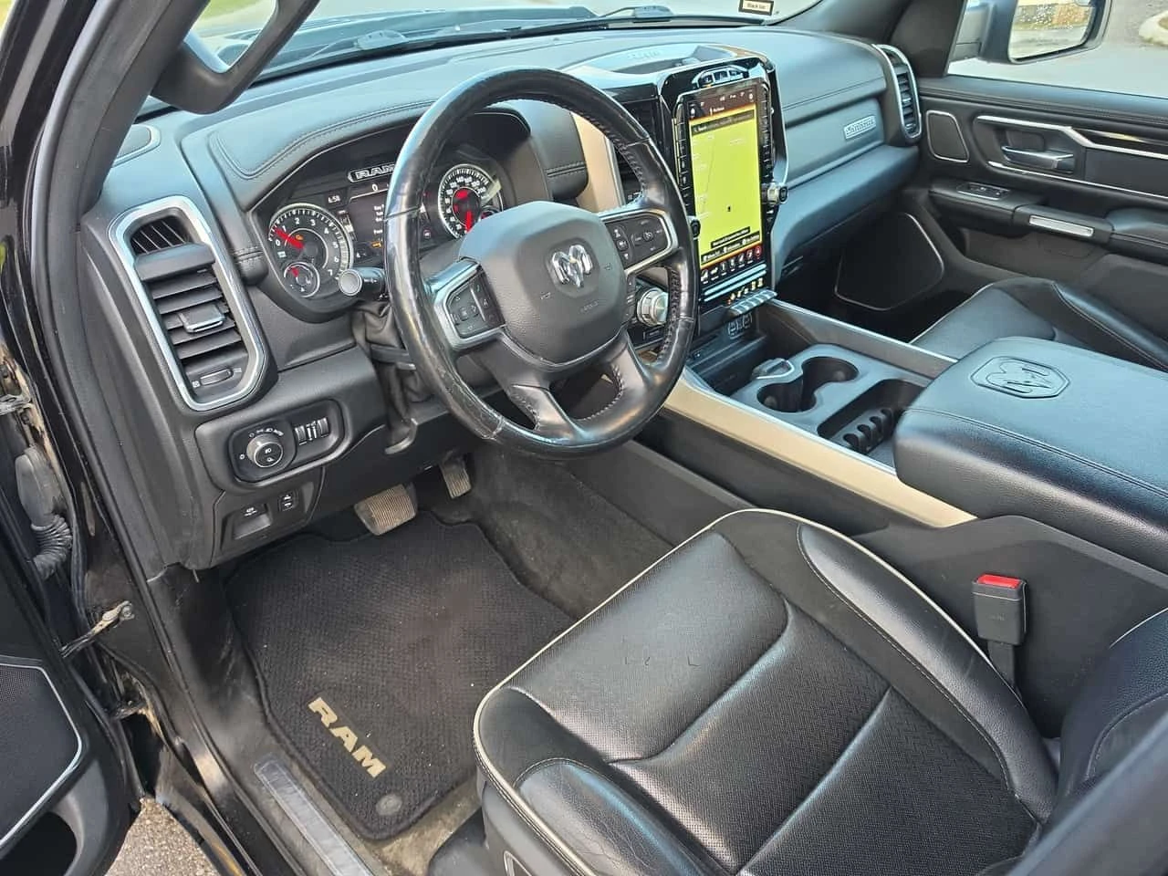 Dodge RAM 1500 LARAMIE * 360 КАМЕРА* ПОДГРЕВ* ОБДУХВАНЕ* , снимка 7 - Автомобили и джипове - 54123515