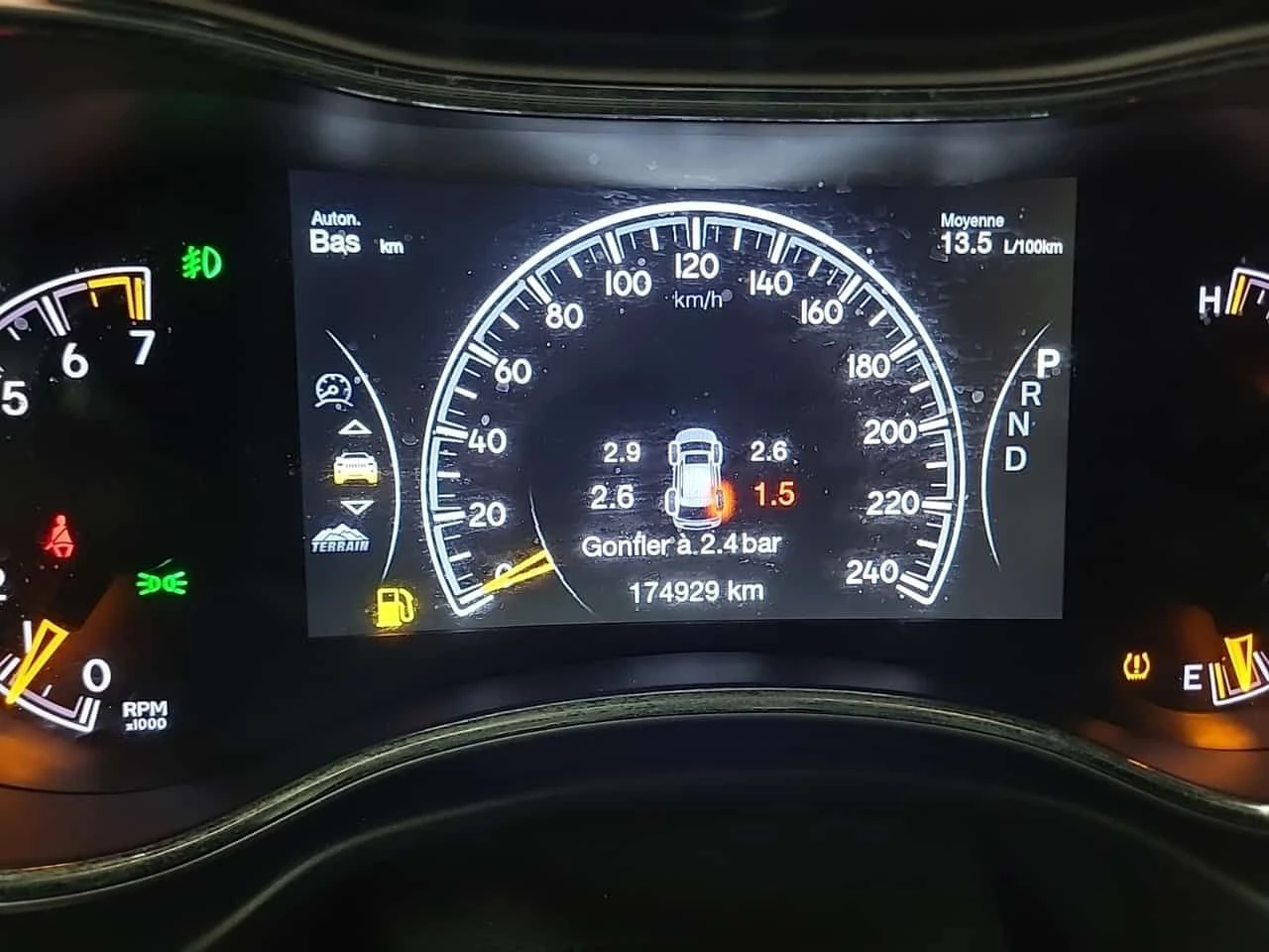 Jeep Grand cherokee * ALTITUDE * CARFAX * 2 КЛЮЧА * ПАНОРАМА * , снимка 10 - Автомобили и джипове - 54194434