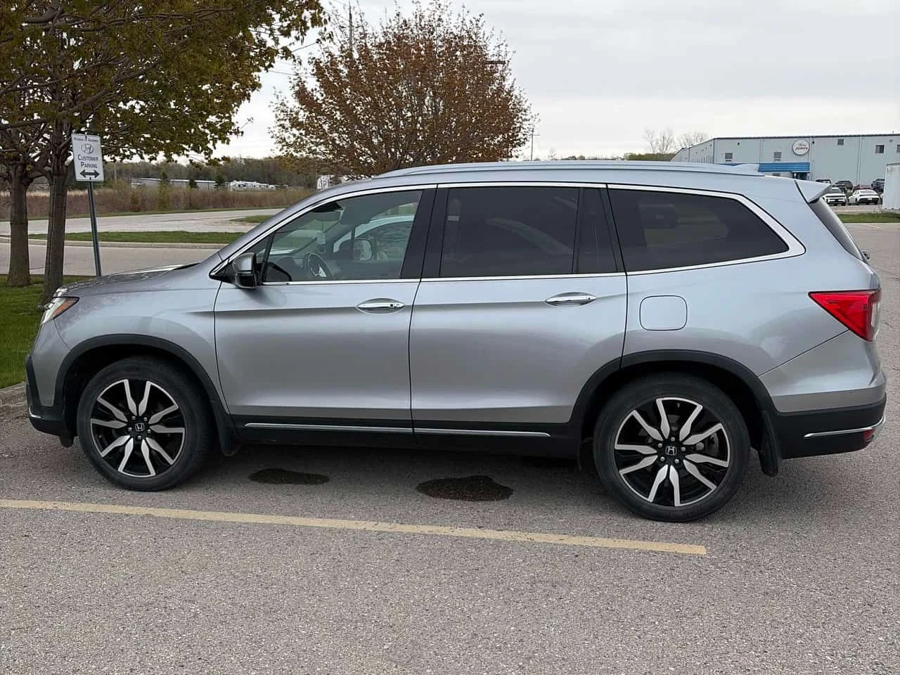 Honda Pilot Touring 8 Passenger| ПАМЕТ| ПОДГРЕВИ| ОБДУХВАНЕ, снимка 5 - Автомобили и джипове - 54609292