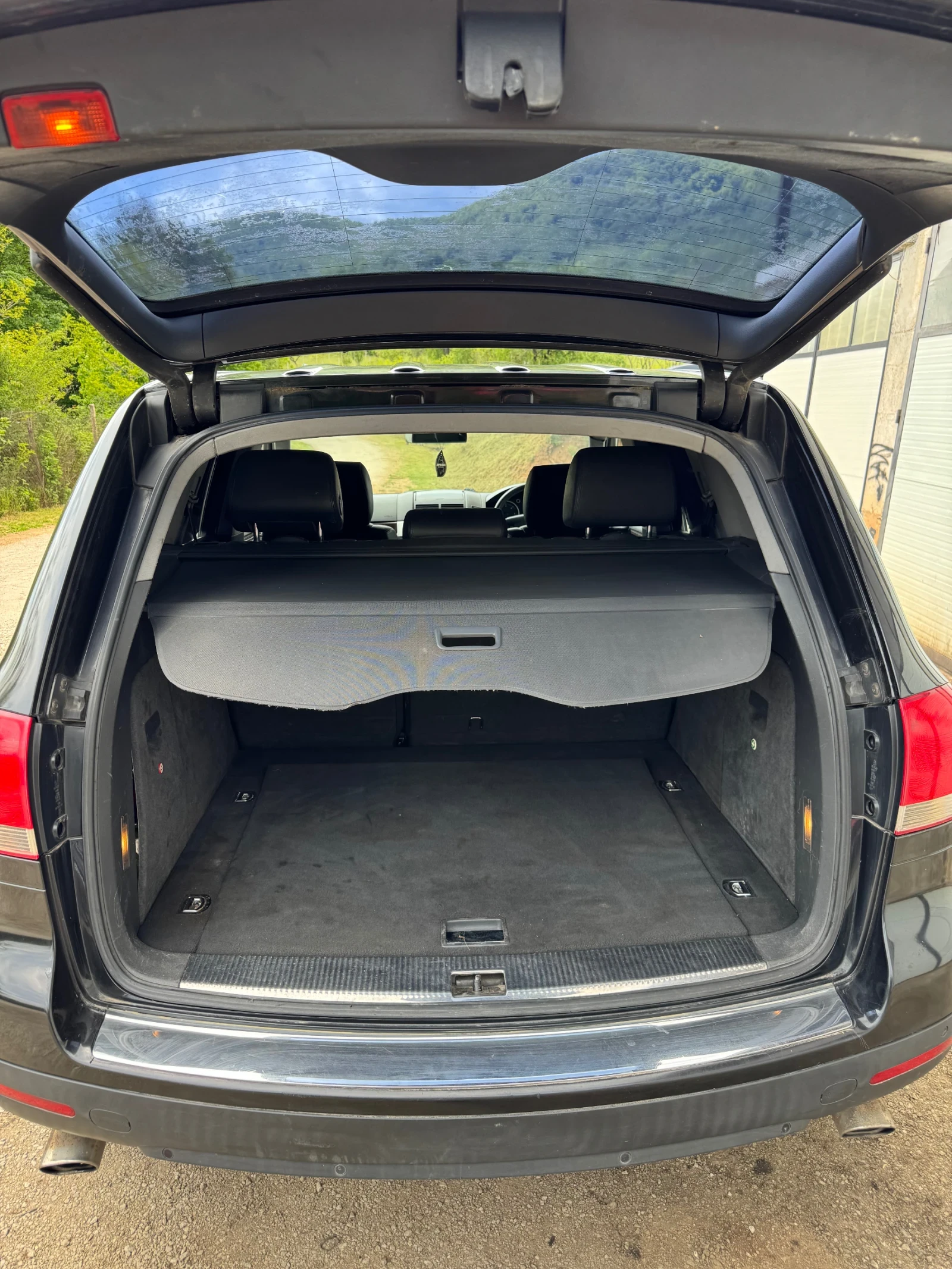 VW Touareg, снимка 7 - Автомобили и джипове - 54622266