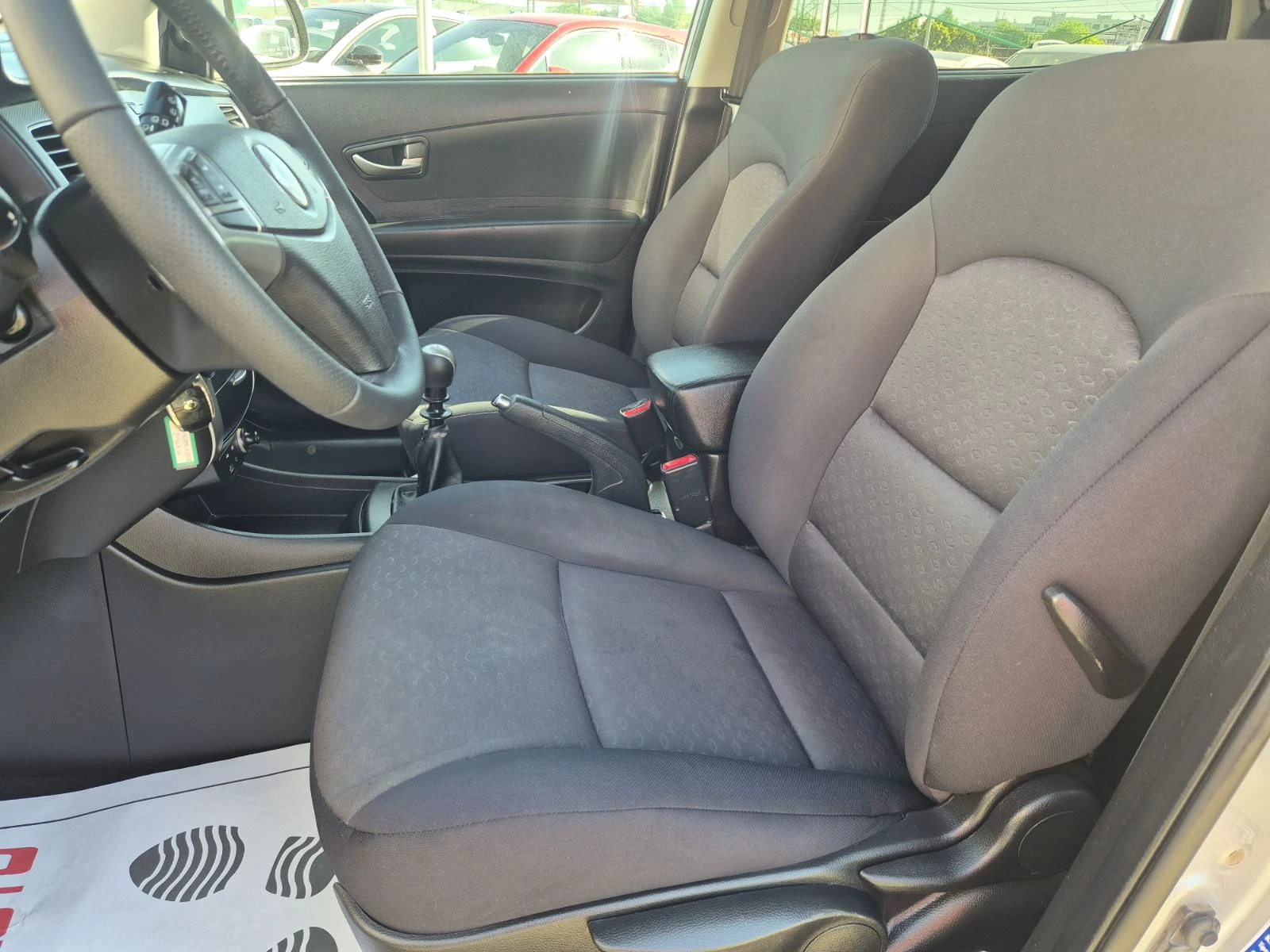 SsangYong Korando 2.0D-4×4-200000км, снимка 7 - Автомобили и джипове - 54716163