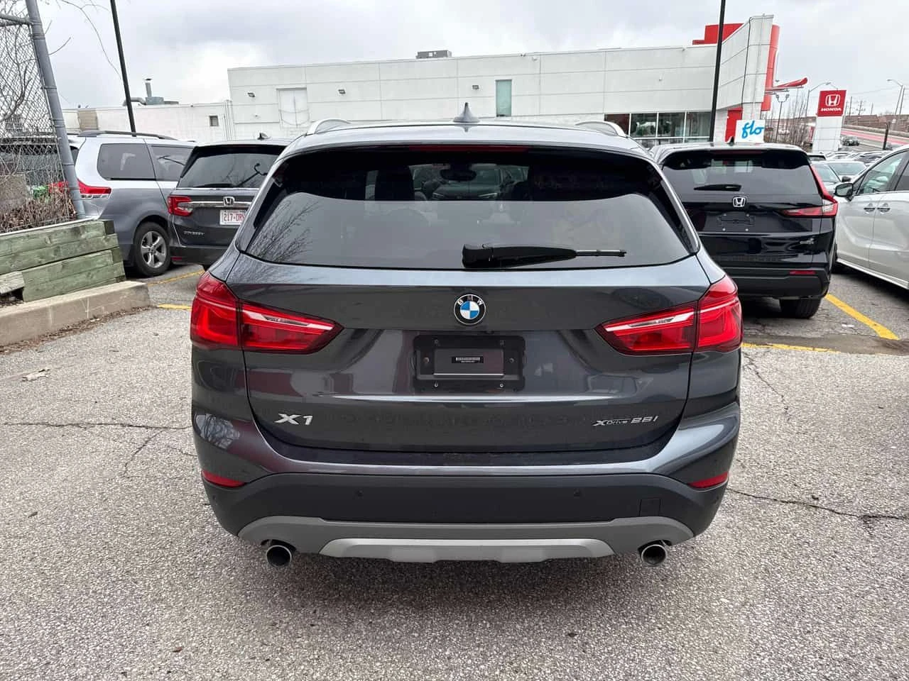 BMW X1 xDrive28i | CARFAX | БЕЗ ПЪРВОНАЧАЛНА ВНОСКА, снимка 4 - Автомобили и джипове - 54919518
