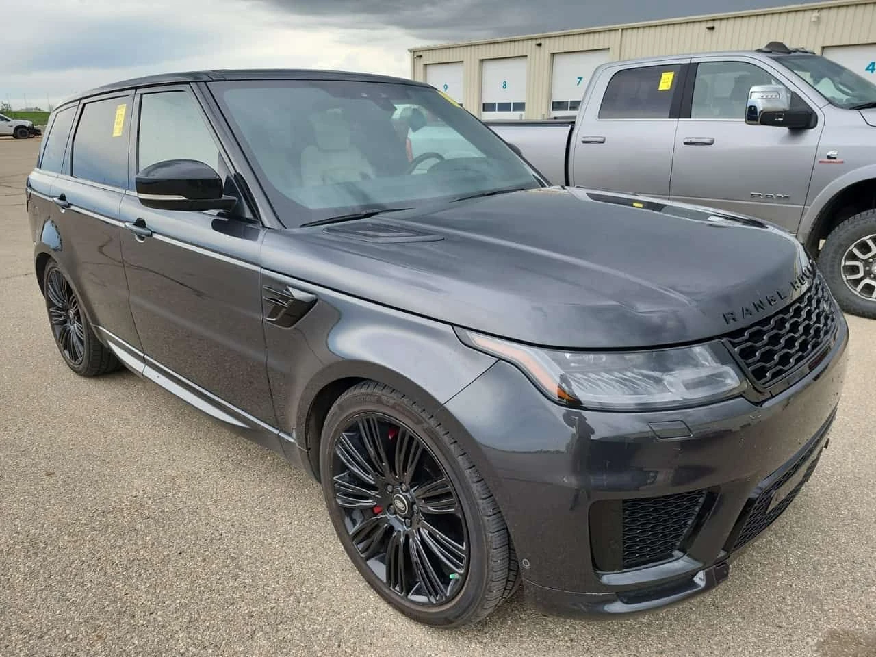 Land Rover Range Rover Sport  5.0L HSE DYNAMIC | LED | HEAD-UP | PANO | NAVI | , снимка 2 - Автомобили и джипове - 54970247