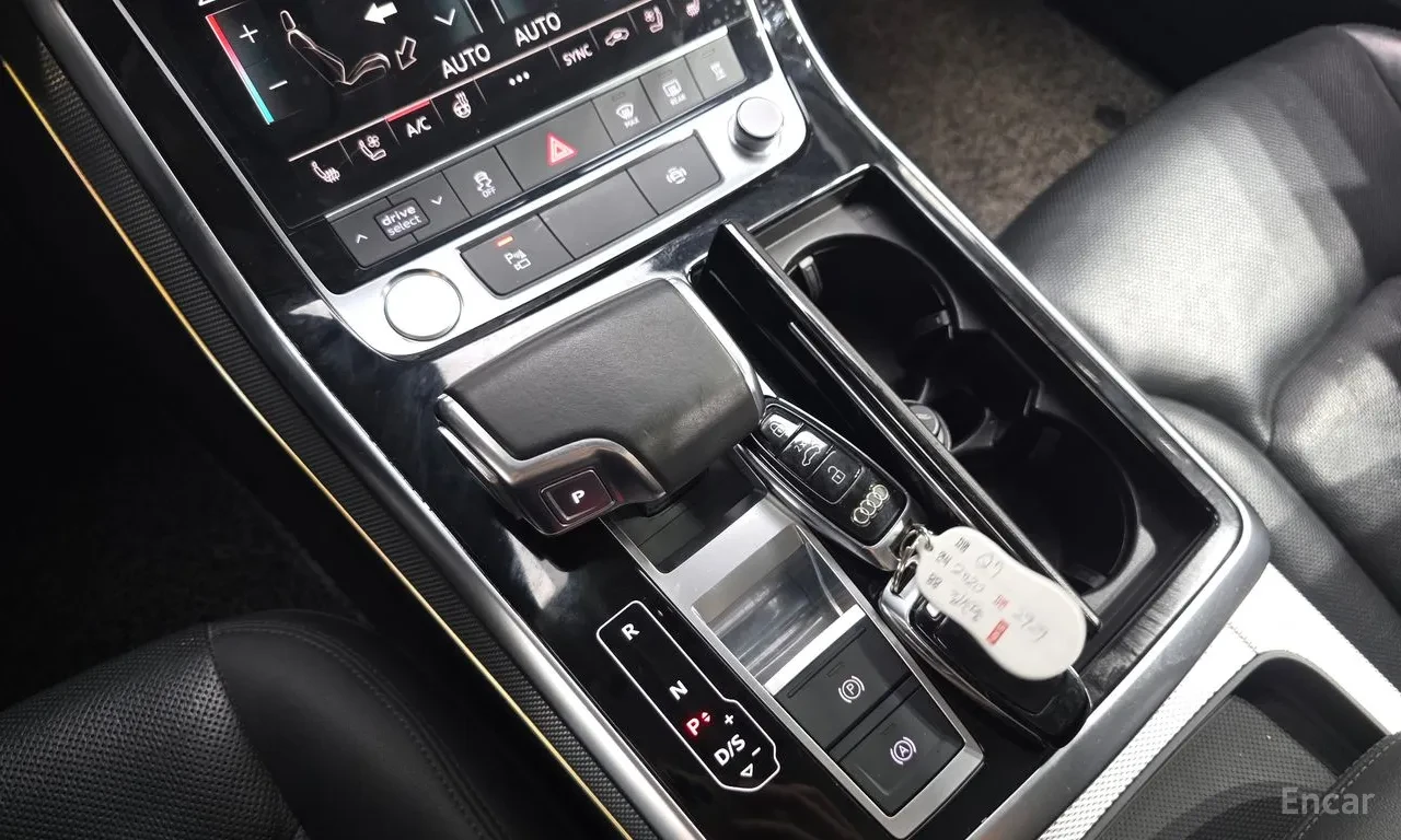 Audi Q7 DISTRONIC| LED| ОБДУХВАНЕ| HEADS UP| , снимка 15 - Автомобили и джипове - 55284080