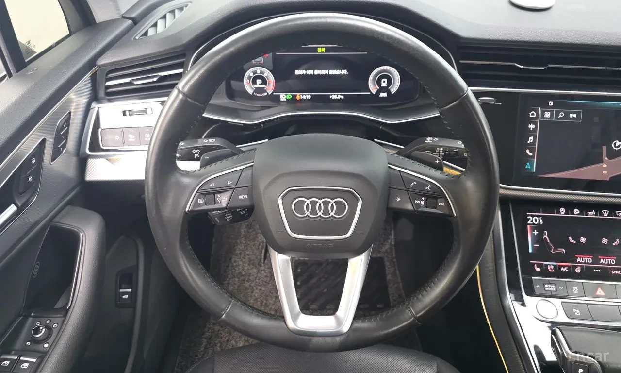 Audi Q7 DISTRONIC| LED| ОБДУХВАНЕ| HEADS UP| , снимка 8 - Автомобили и джипове - 55284080