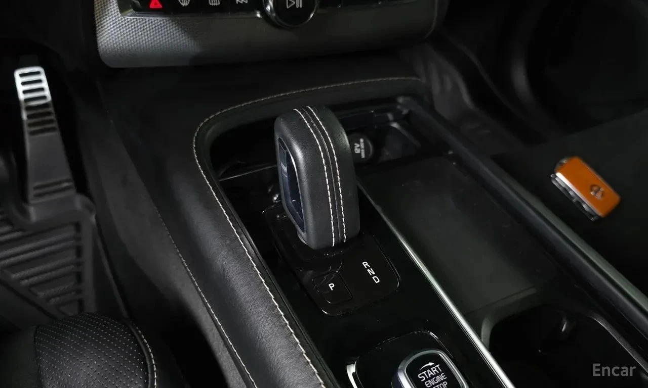 Volvo Xc90, снимка 9 - Автомобили и джипове - 56737987