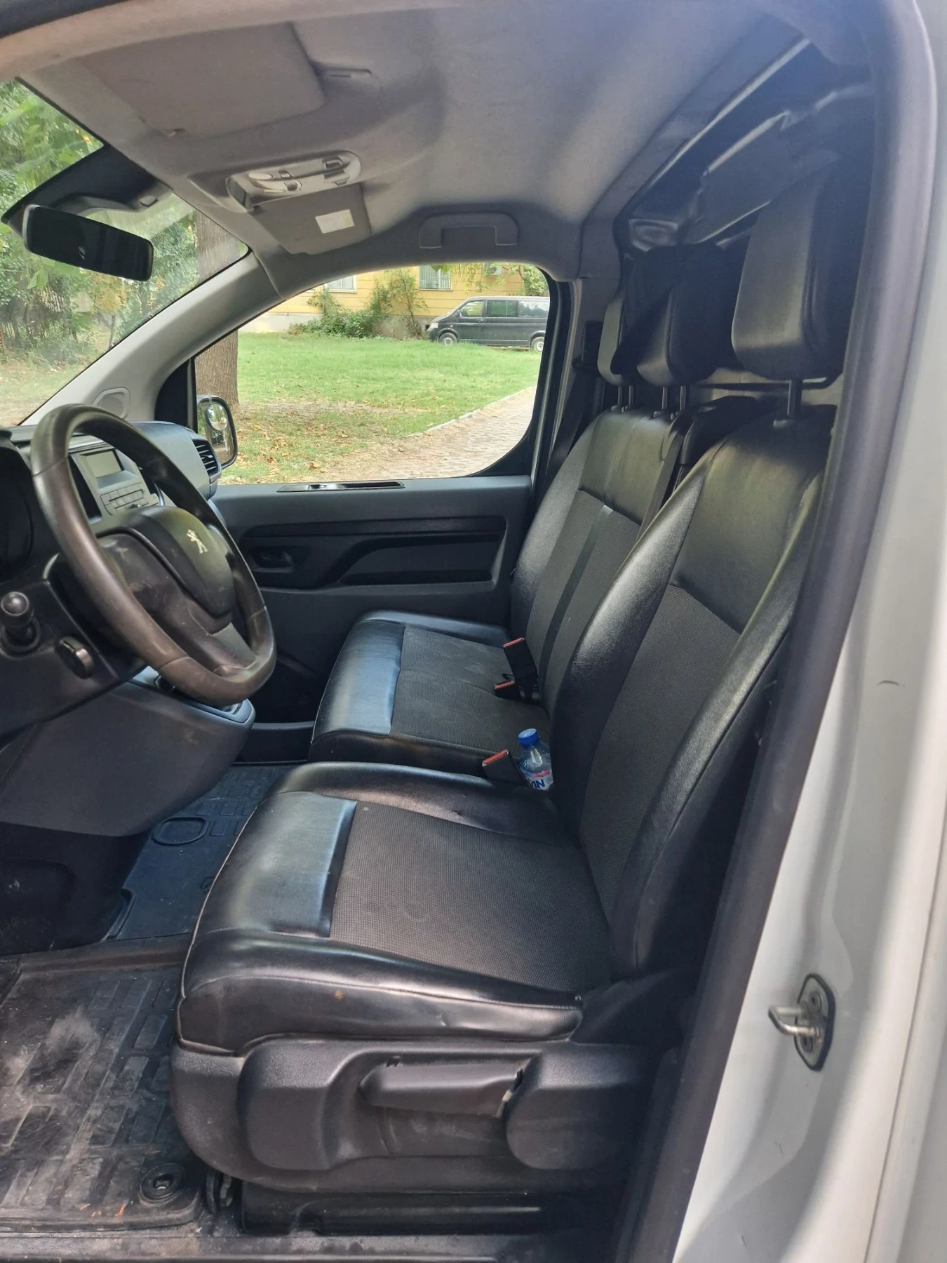 Peugeot Expert 226C 1.6 BlueHDI 95 Premium, снимка 9 - Бусове и автобуси - 54150495
