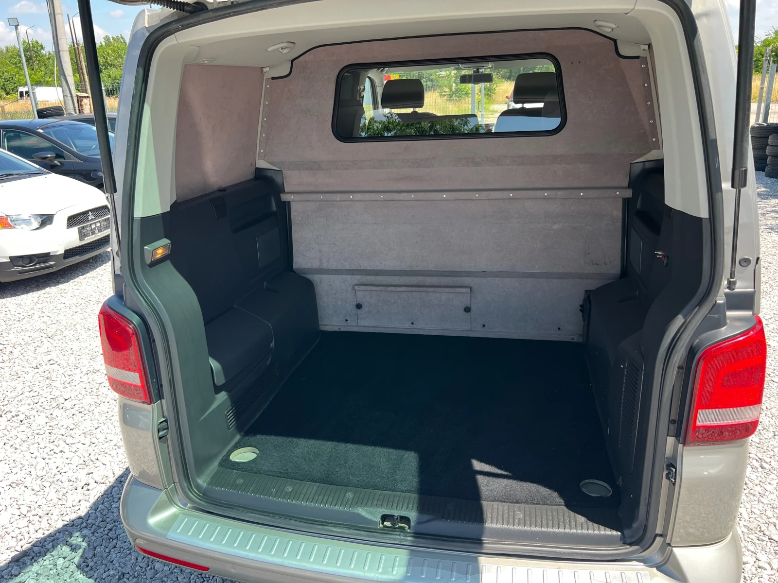 VW Transporter 2.0 180 Автомат DSG 4x4 Нов внос Австрия, снимка 7 - Бусове и автобуси - 54572047