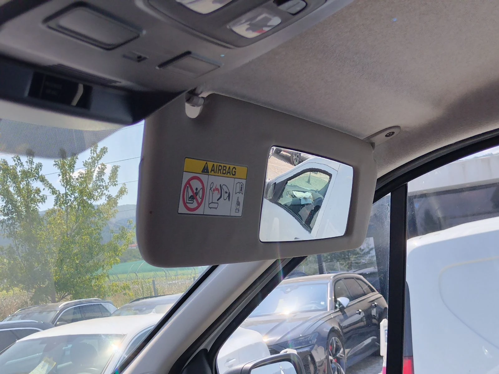 Renault Trafic 2.0dCi/ 110�.�. | Mobile.bg � ����������� 17