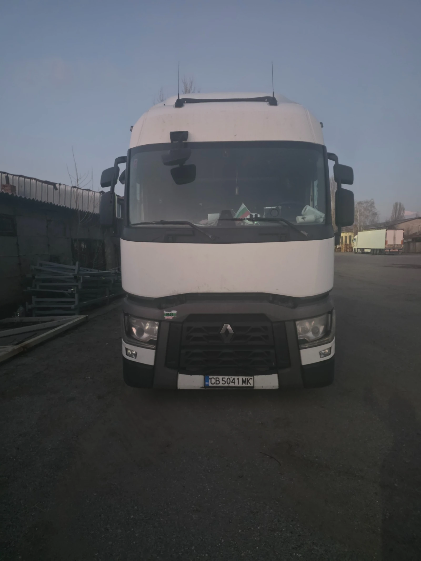 Renault T, снимка 1