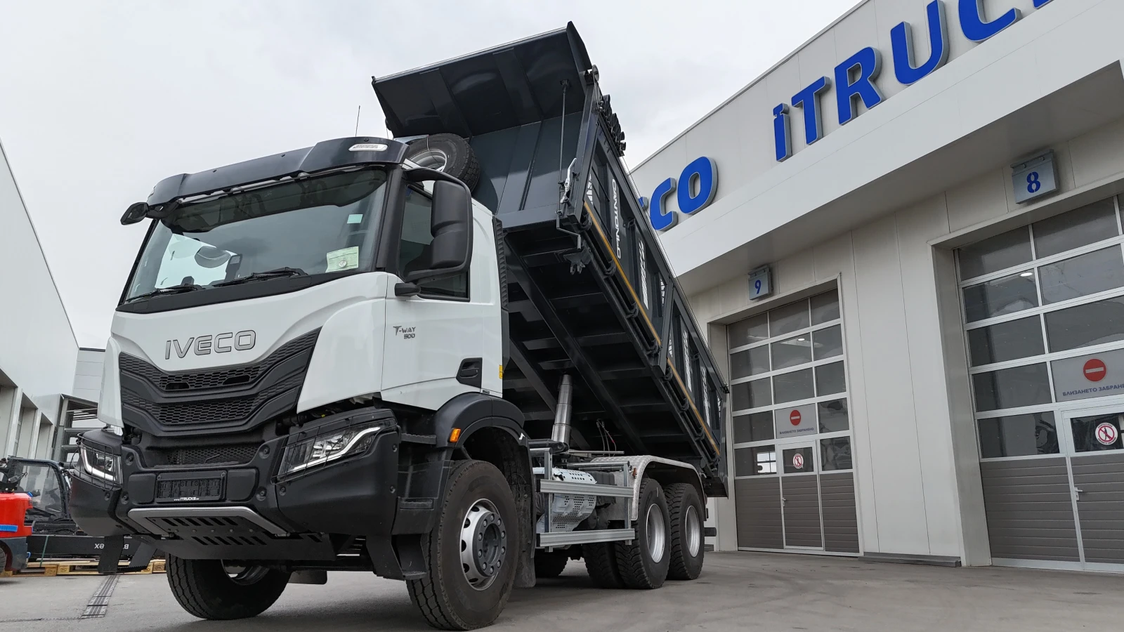 Iveco T-WAY AD380T50 MY24 ТРИСТРАННО РАЗТОВАРВАНЕ - изображение 6