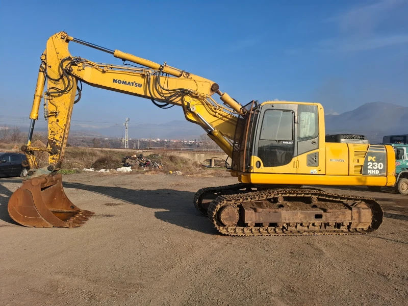 Багер Komatsu, снимка 2 - Индустриална техника - 52858098