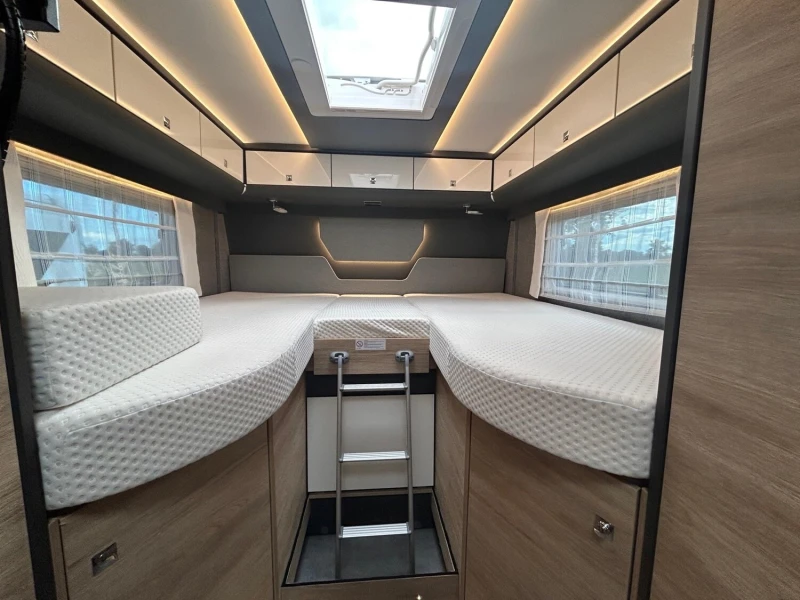 Кемпер Dethleffs Globetrotter XL I 7850-2 EB, снимка 12 - Каравани и кемпери - 52077044