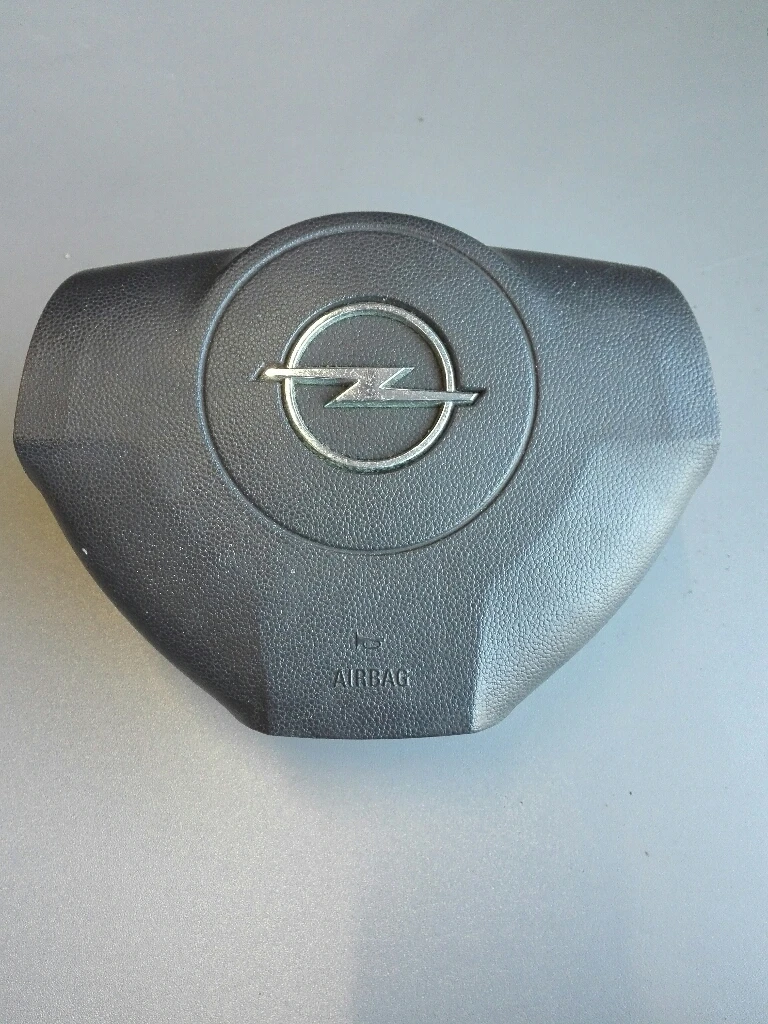 Еърбег опел астра Н 1.7цдти
