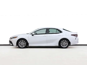 Toyota Camry * SE | Leather | LaneDep | Heated Seats | CarPlay , снимка 4