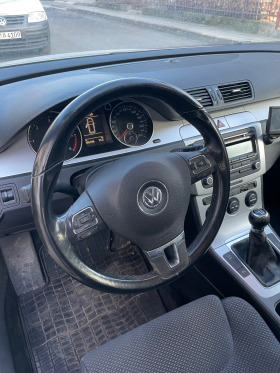 VW Passat 1.6 TDi, снимка 9