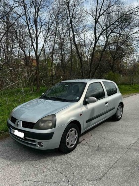 Renault Clio, снимка 1 - Автомобили и джипове - 45627870