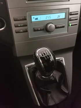 Обява за продажба на Toyota Corolla verso ~4 100 лв. - изображение 5