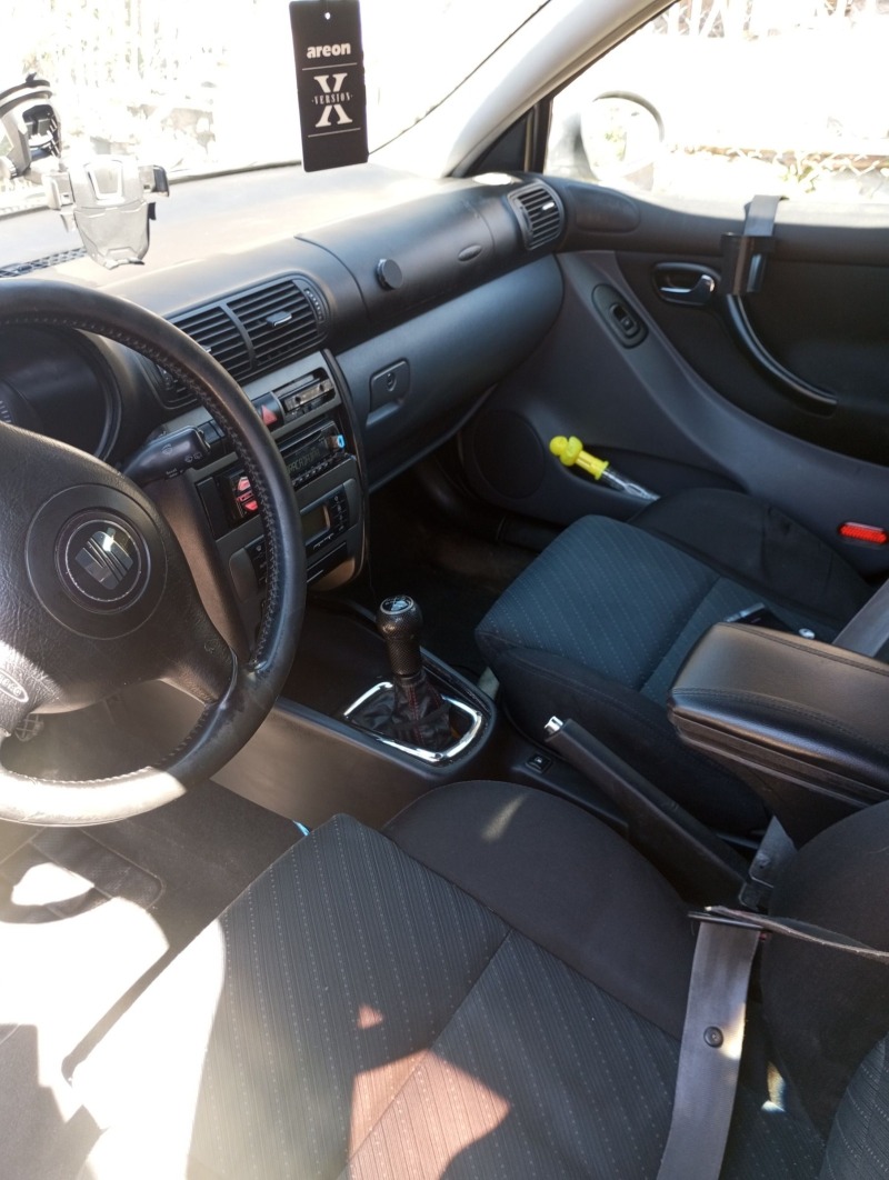 Seat Leon 1.9 tdi , снимка 2 - Автомобили и джипове - 45951193
