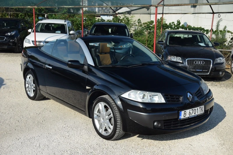 Renault Megane 1.5 DCI, снимка 9 - Автомобили и джипове - 46674613