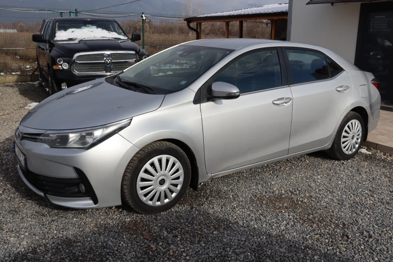 Toyota Corolla 1.4d-4d, снимка 8 - Автомобили и джипове - 48706151