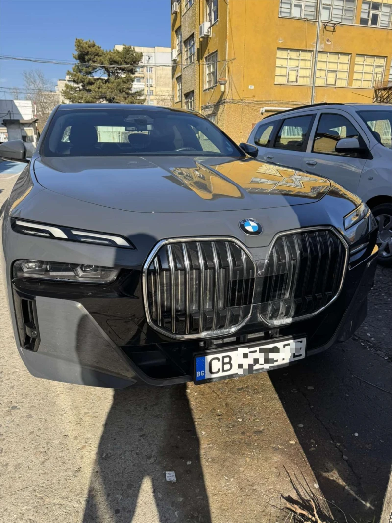 BMW 740 740, снимка 1 - Автомобили и джипове - 48800959