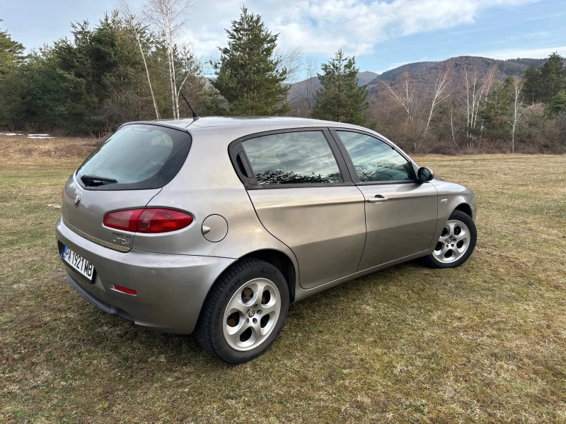 Alfa Romeo 147 Alfa Romeo 147 Внос от Италия!, снимка 3 - Автомобили и джипове - 49497560