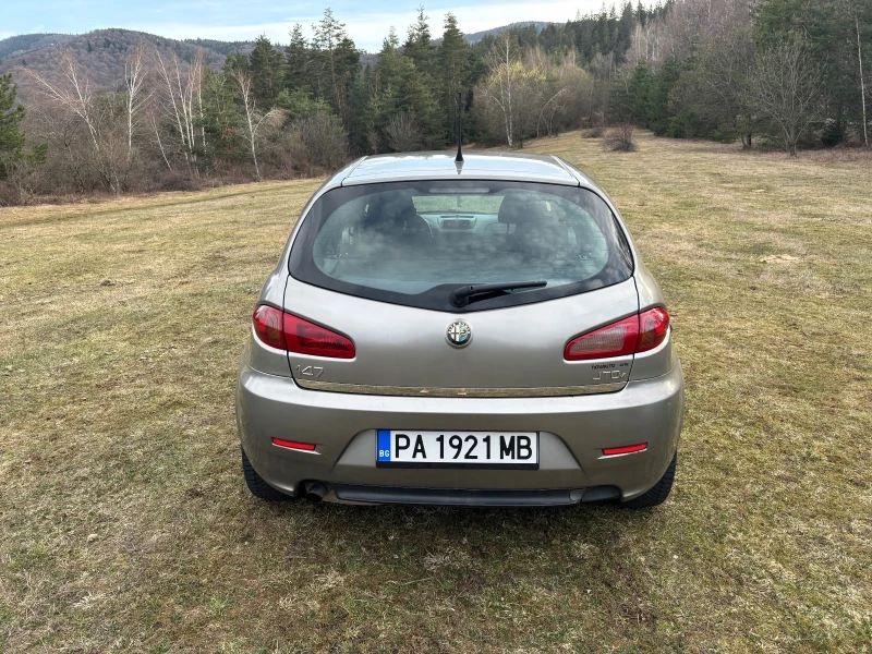 Alfa Romeo 147 Alfa Romeo 147 Внос от Италия!, снимка 4 - Автомобили и джипове - 49497560