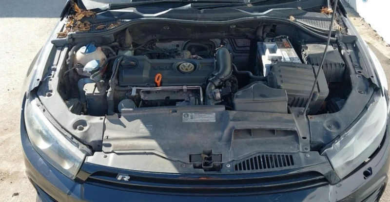 VW Scirocco 1.4tfsi cgg, снимка 5 - Автомобили и джипове - 50026844