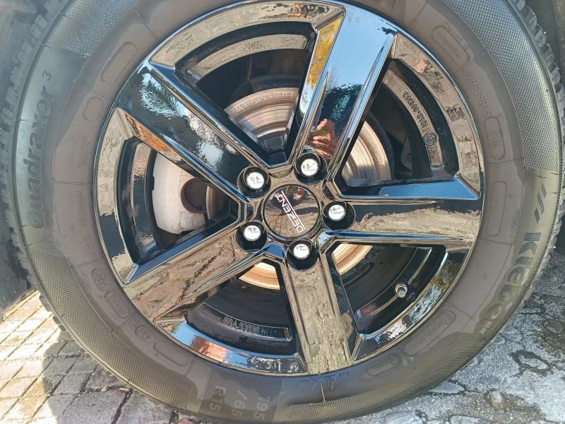 Toyota Prius, снимка 9 - Автомобили и джипове - 52105341