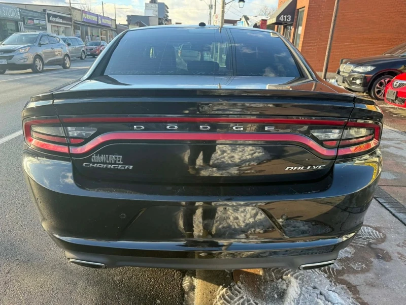 Dodge Charger * 4dr Sdn SXT RWD * CARFAX * ЦЕНА ДО БГ, снимка 6 - Автомобили и джипове - 52900726