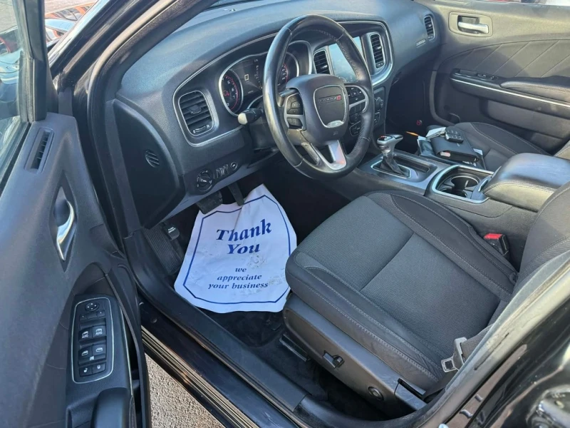 Dodge Charger * 4dr Sdn SXT RWD * CARFAX * ЦЕНА ДО БГ, снимка 12 - Автомобили и джипове - 52900726