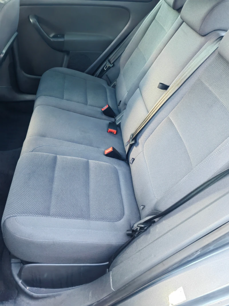 VW Golf Plus 1.9, снимка 11 - Автомобили и джипове - 53163167