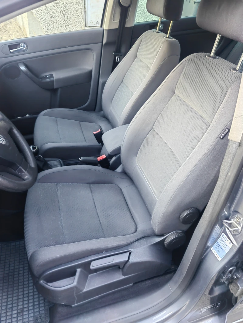 VW Golf Plus 1.9, снимка 12 - Автомобили и джипове - 53163167