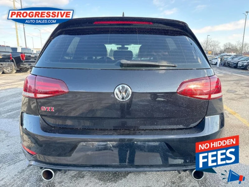 VW Golf Golf GTI* АвтоКредит* (Цена до БГ) , снимка 4 - Автомобили и джипове - 53398229