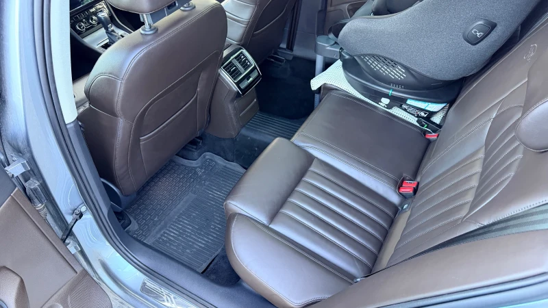 Skoda Superb 2.0 tdi 4x4 Laurin&Klement, снимка 16 - Автомобили и джипове - 53447486