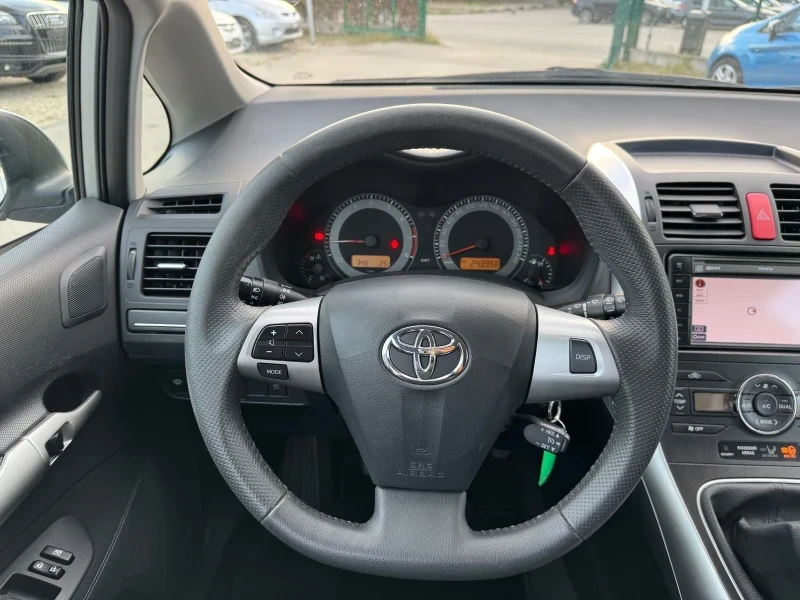 Toyota Auris K2 compressor 241kc Колата е регистрирана  - изображение 9