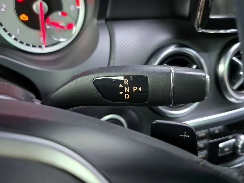 Mercedes-Benz A 200 2.0, снимка 9 - Автомобили и джипове - 54279051