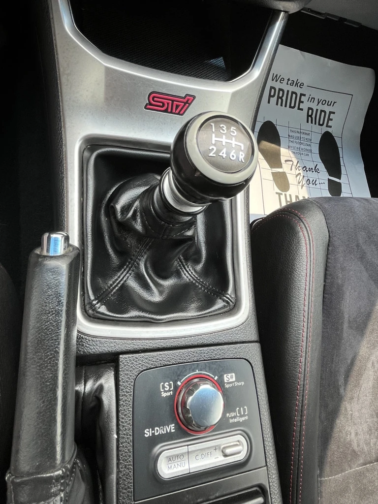 Subaru WRX STI, снимка 9 - Автомобили и джипове - 55543608