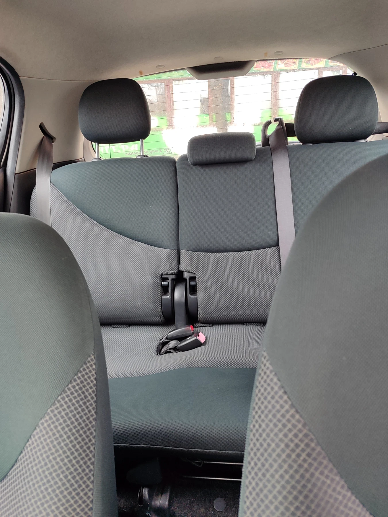 Toyota Yaris  - изображение 7