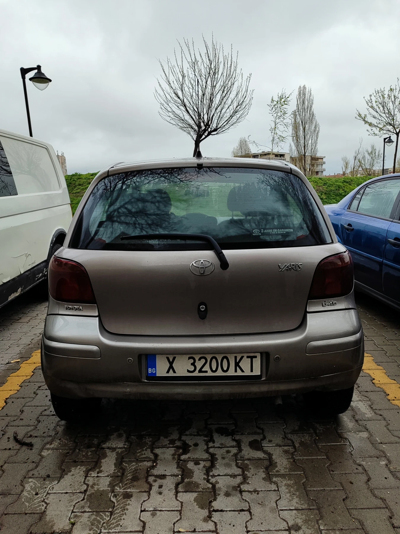 Toyota Yaris  - изображение 3
