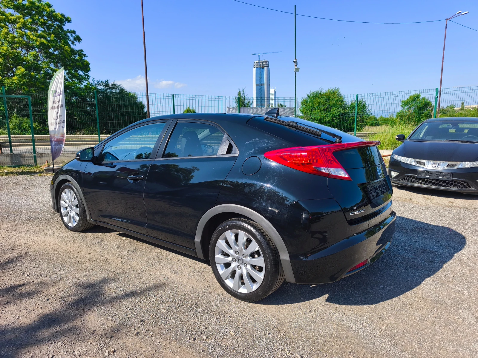 Honda Civic 1.8 I - ВСИЧКИ ЕКСТРИ - изображение 6