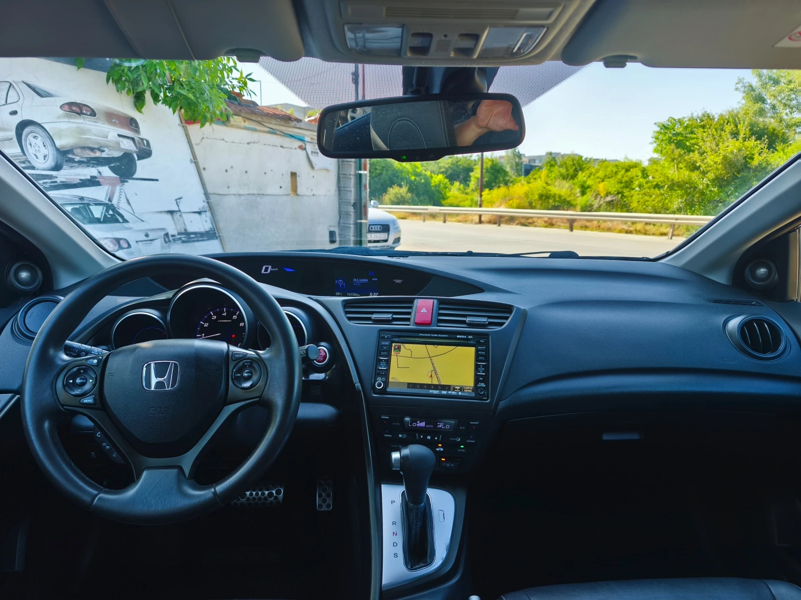 Honda Civic 1.8 I - ВСИЧКИ ЕКСТРИ - изображение 9