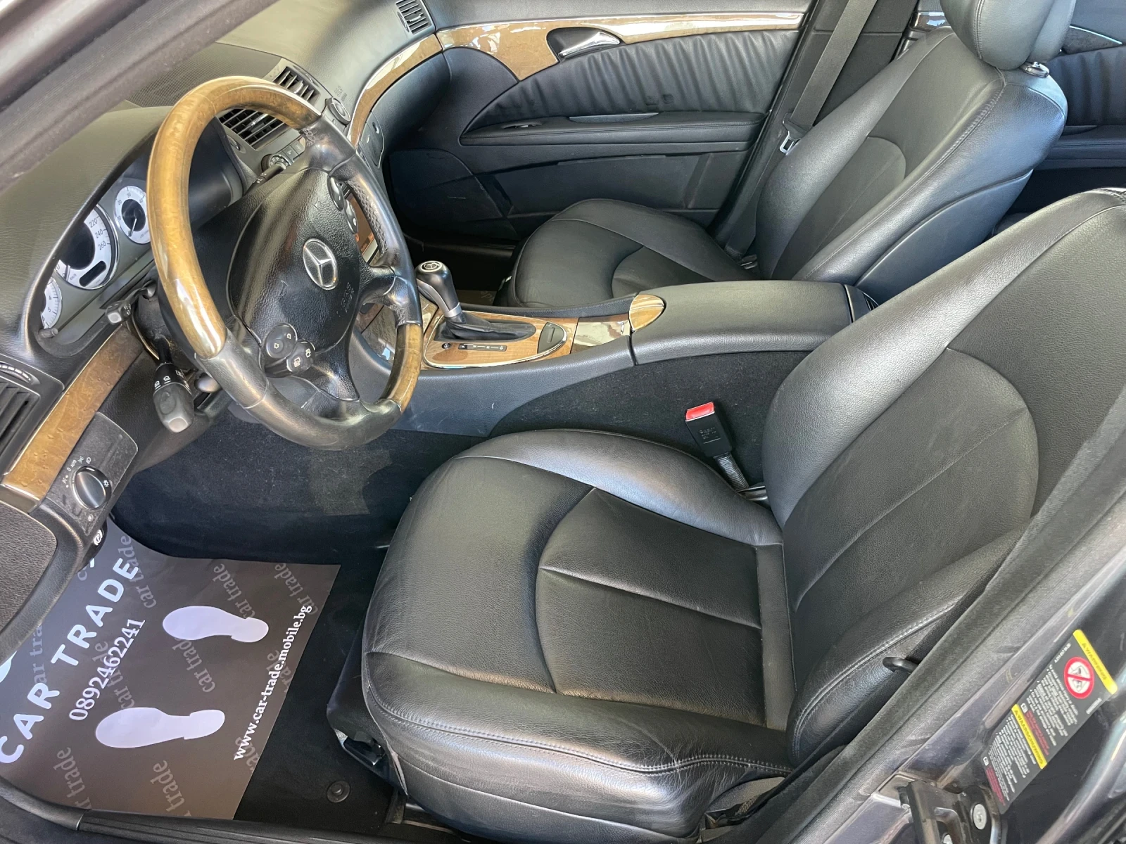 Mercedes-Benz E 220 CDI/EVO/om646/ПАНОРАМА/HARMAN/K/ЧЕРЕН ТАВАН/КОЖА/ - изображение 9