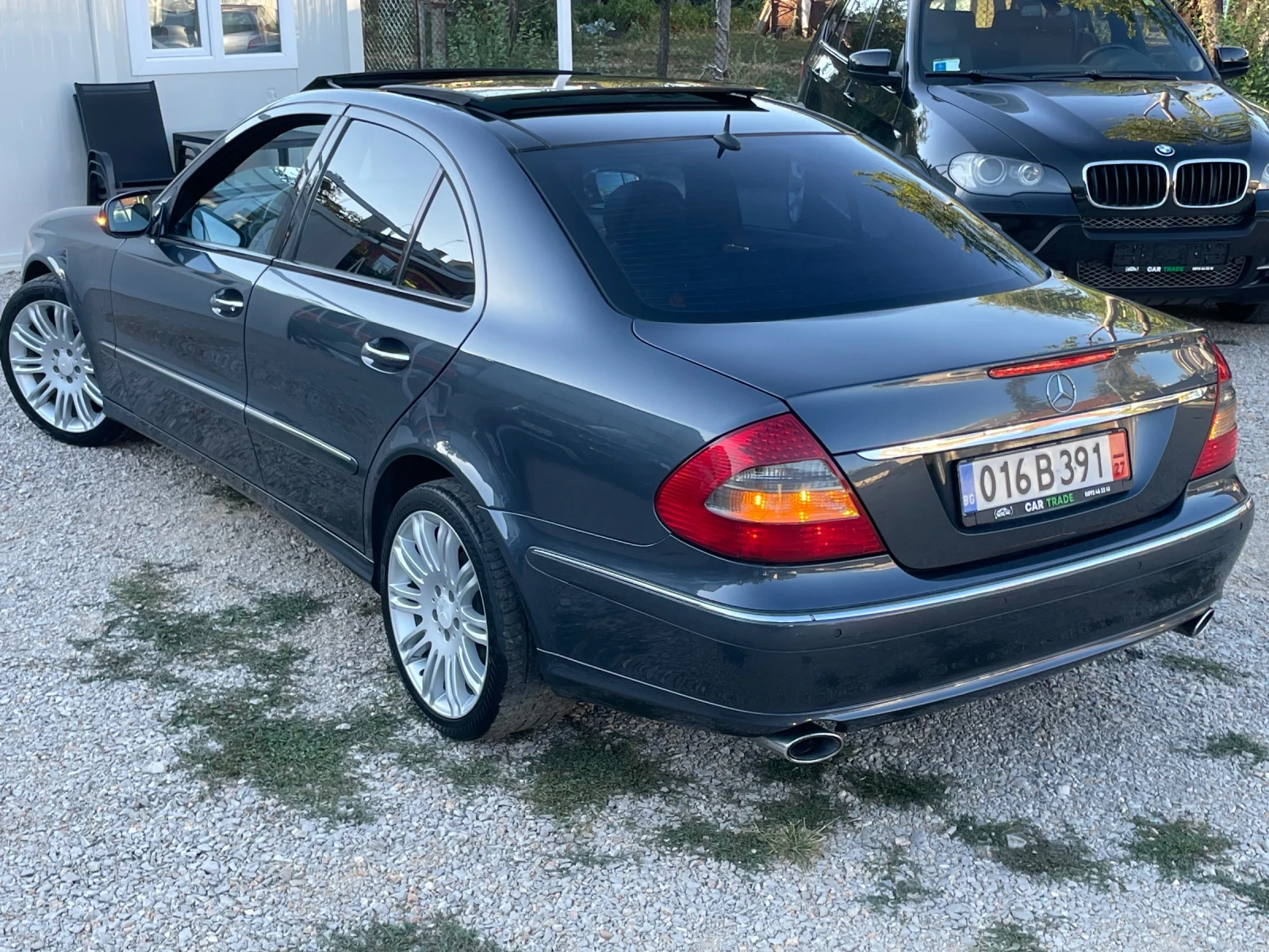 Mercedes-Benz E 220 CDI/EVO/om646/ПАНОРАМА/HARMAN/K/ЧЕРЕН ТАВАН/КОЖА/ - изображение 6