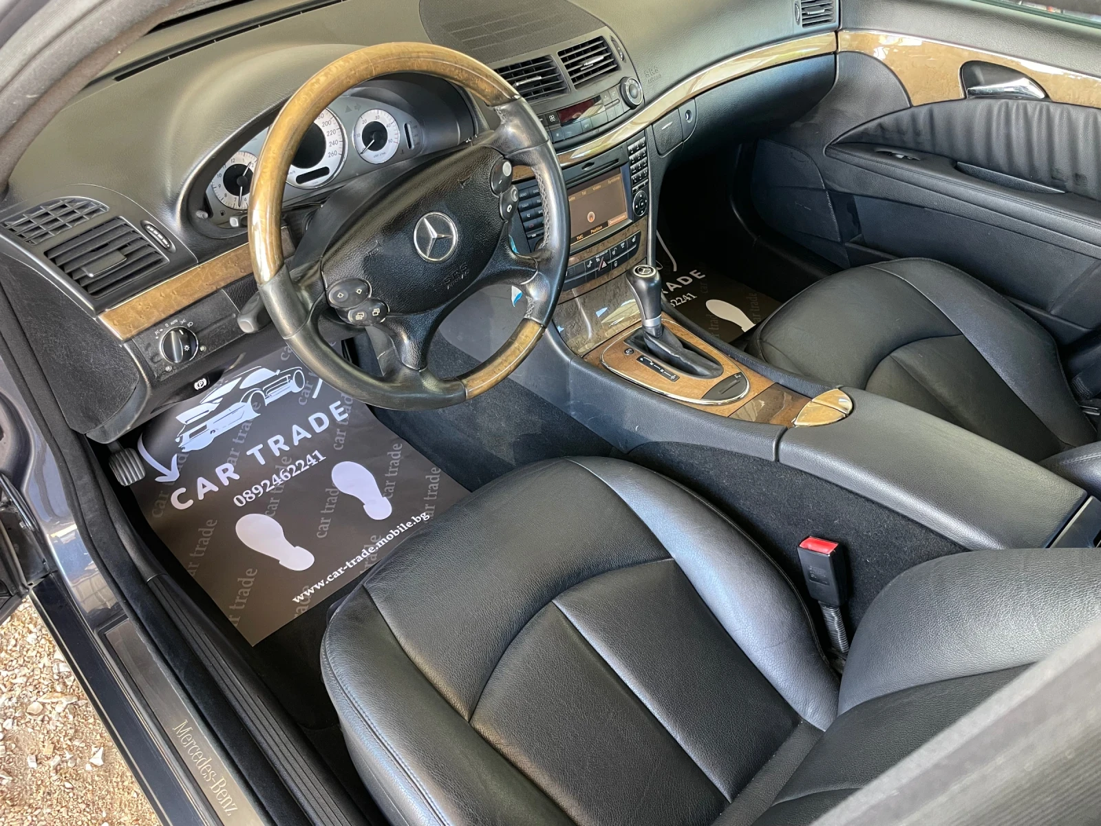 Mercedes-Benz E 220 CDI/EVO/om646/ПАНОРАМА/HARMAN/K/ЧЕРЕН ТАВАН/КОЖА/ - изображение 8