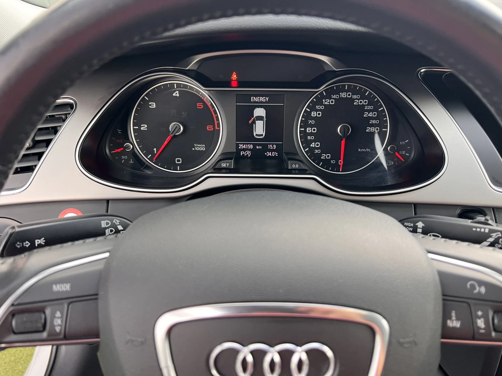 Audi A4 2.0TDI/143K.C./8AT | Mobile.bg   12