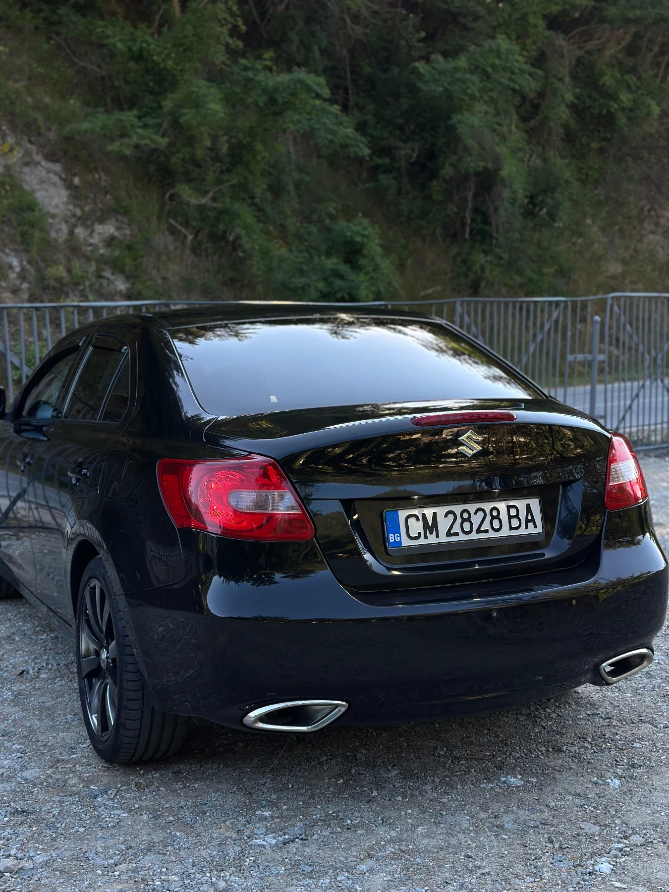 Suzuki Kizashi 2.4 4x4 - изображение 5