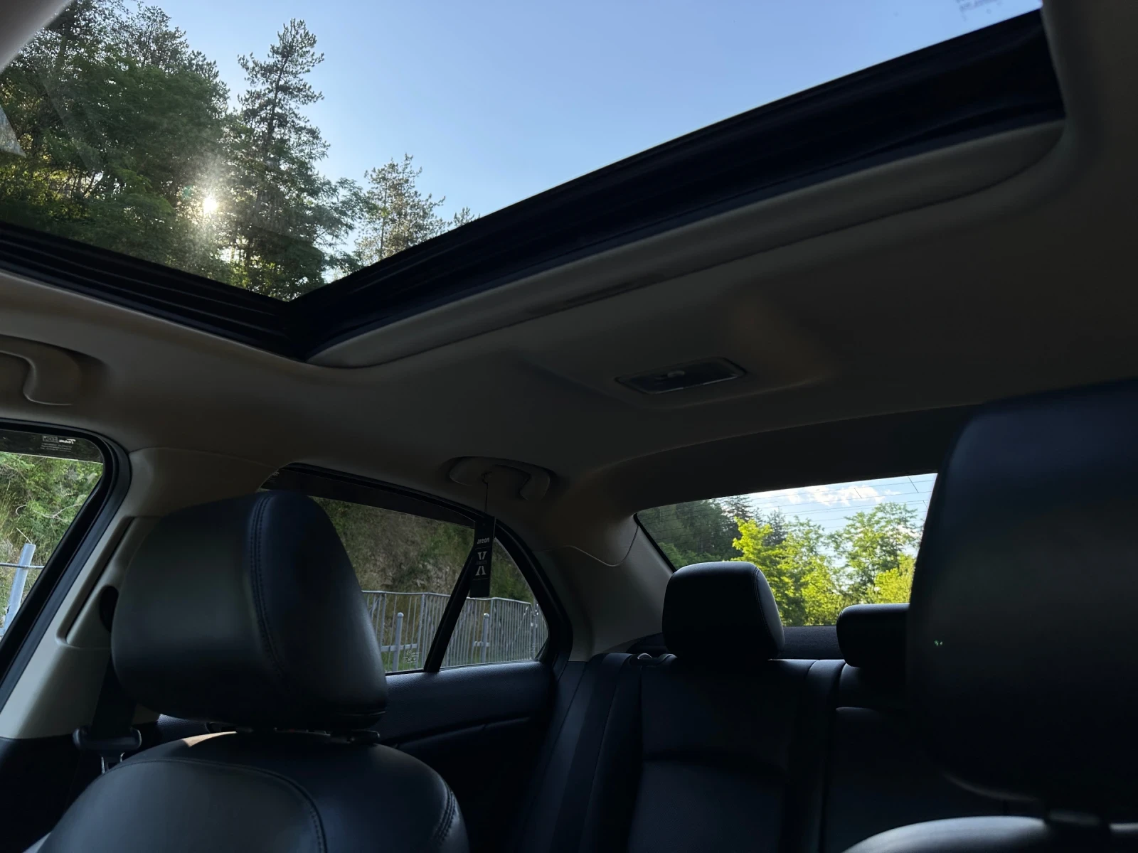 Suzuki Kizashi 2.4 4x4 | Mobile.bg   13